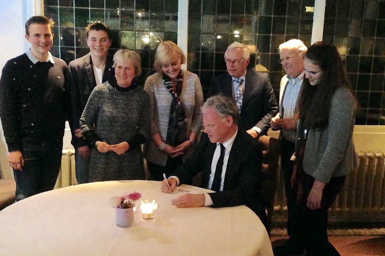22-02-17maassluis_middendelftlandrotary_pledge-2 22-02-17maassluis_middendelftlandrotary_pledge-2